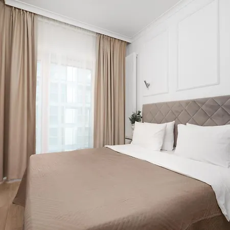 Apartament Modern In Mennica - Center *