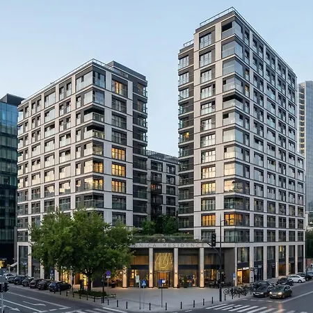 Διαμέρισμα Modern In Mennica - Center